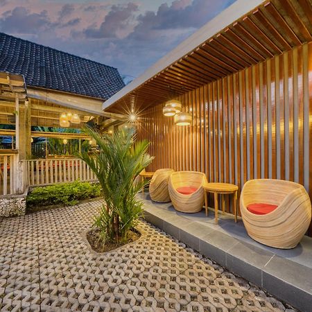 Pradja Slumbung Villas Sakti Екстериор снимка