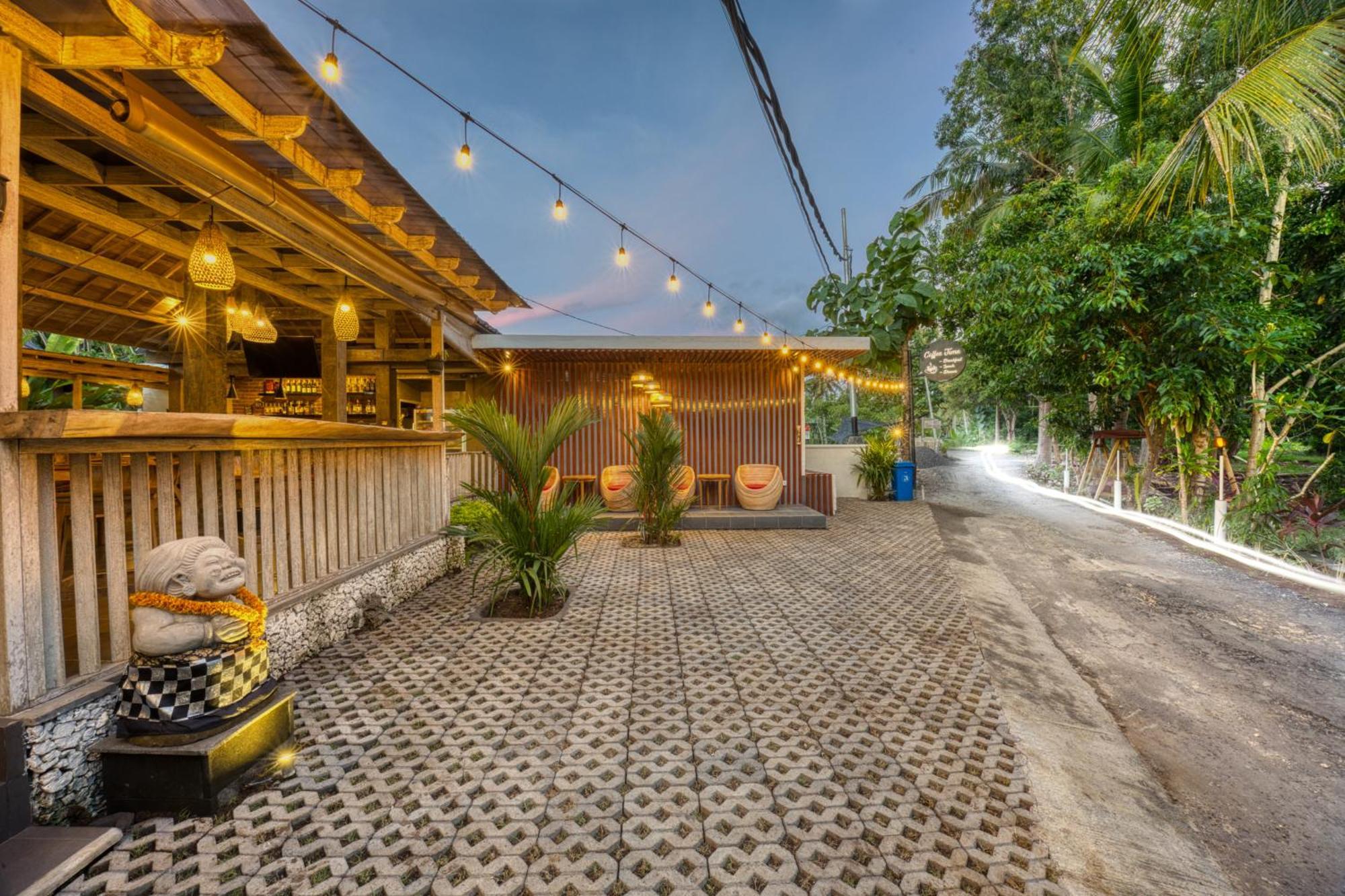 Pradja Slumbung Villas Sakti Екстериор снимка